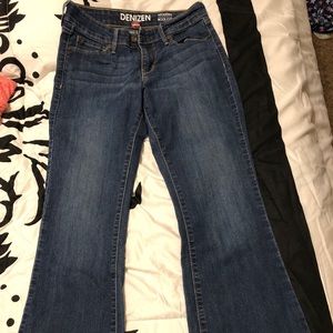 Bootcut jeans